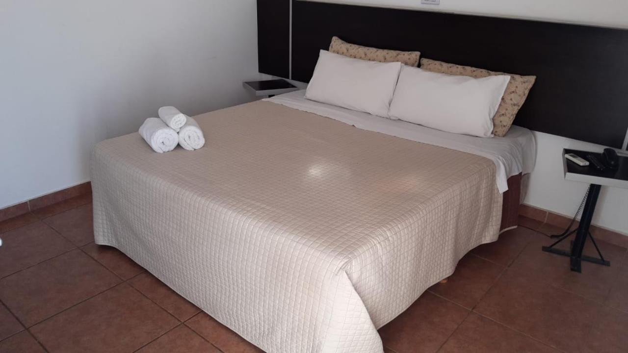 Hotel Ischigualasto Σαν Χουάν Εξωτερικό φωτογραφία